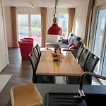 Haus Nr 07, Deichgraf * Schillig